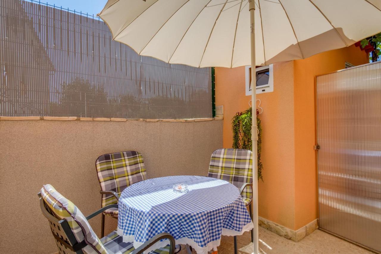 Apartamento Lotta Nerezine Exterior foto